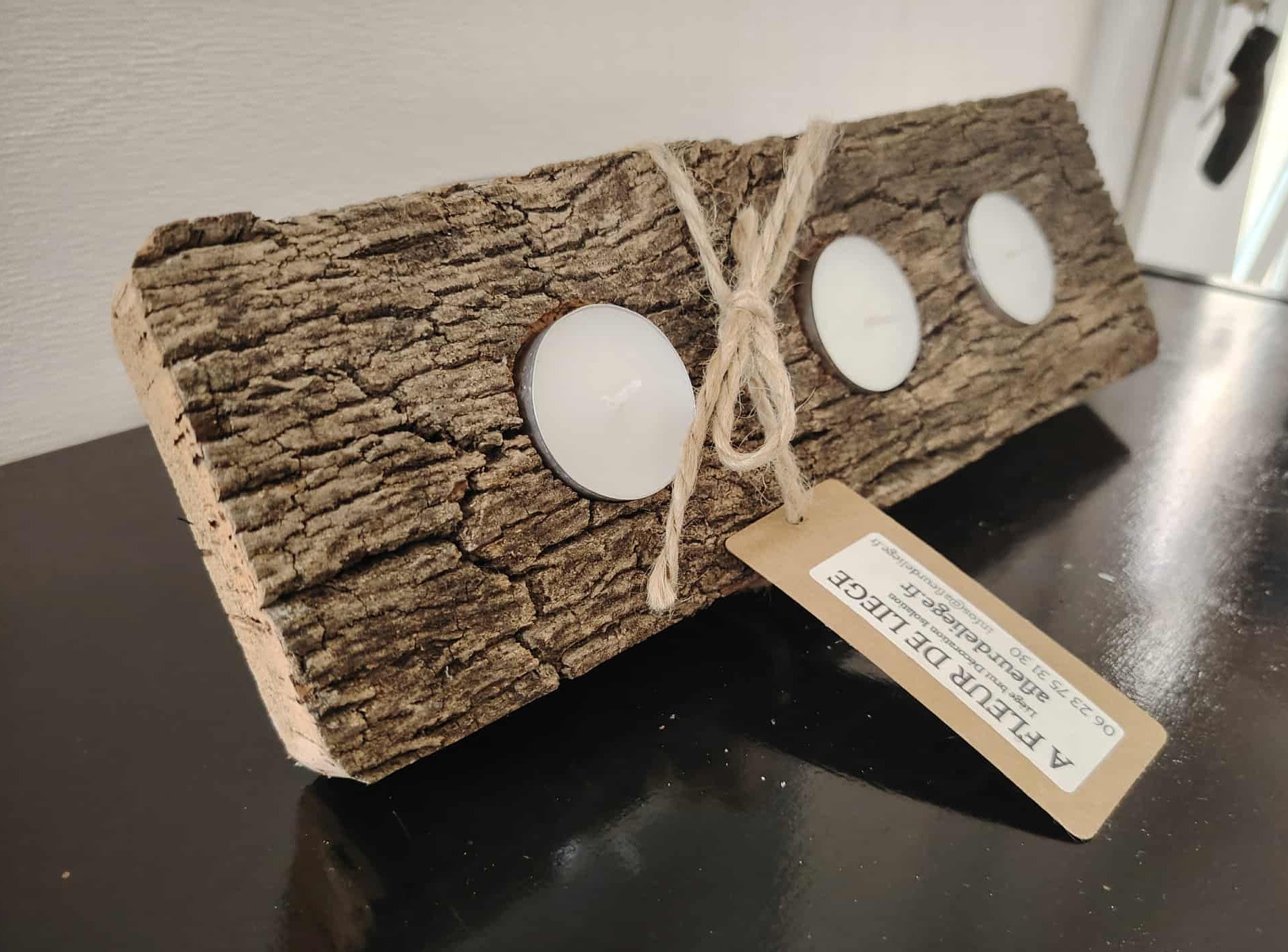 Bougeoir pour 3 bougies en liège - Elégance naturelle et éco-responsable