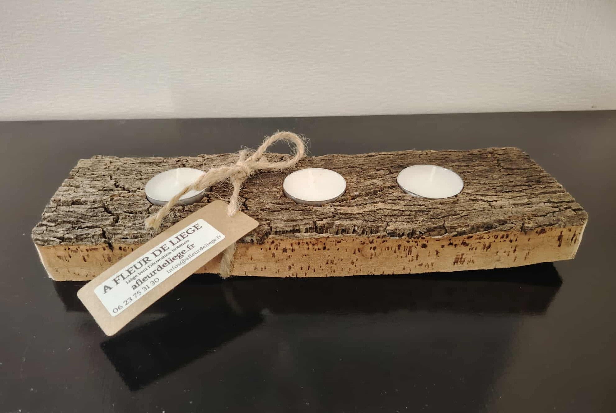 Bougeoir pour 3 bougies en liège - Elégance naturelle et éco-responsable